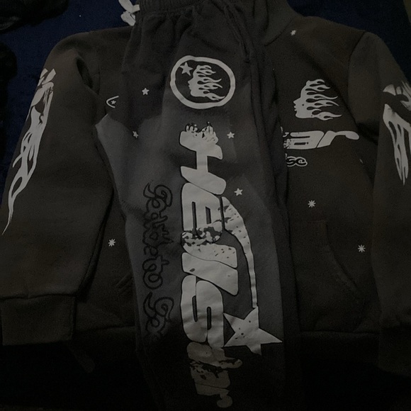 Brand new hellstar - Picture 4 of 10